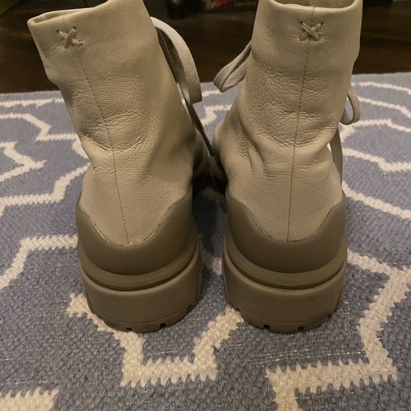 Rag and Bone booties size 38.5 tan combat boots - Picture 7 of 14